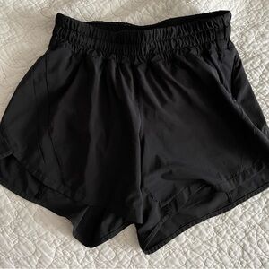 HOTTY HOT MID RISE 4” SHORTS BLACK